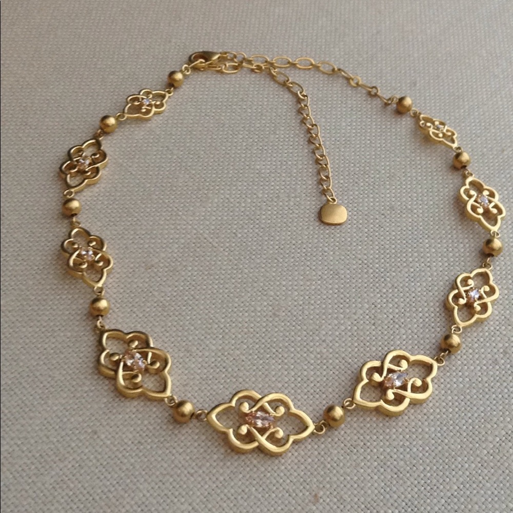 Gold tone & crystal necklace - Picture 2 of 3